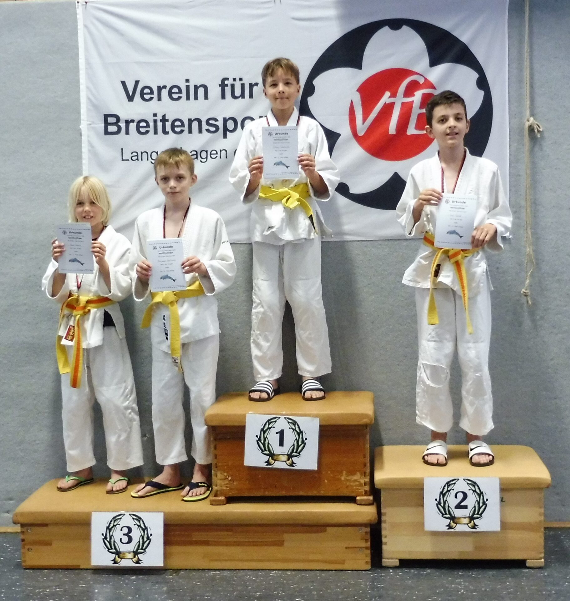 13 Rune Benjamin Tobias Emil